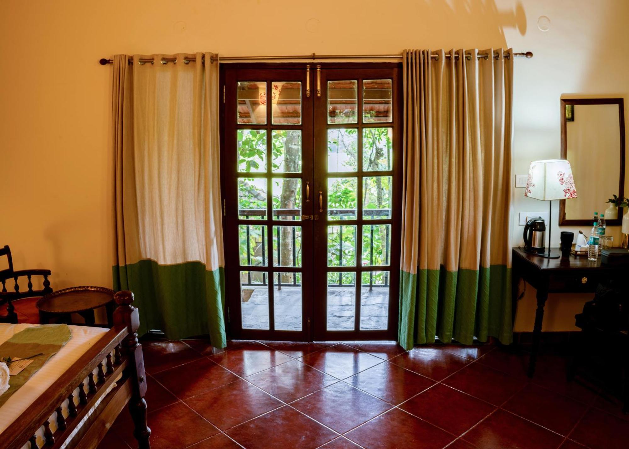 Raindrops Resorts Wayanad Салтэн-Батери Экстерьер фото