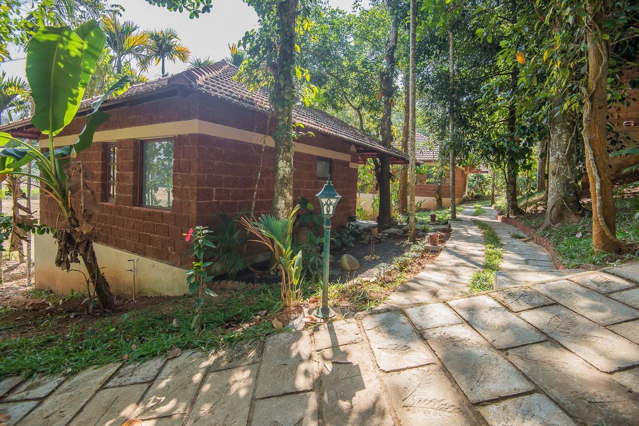 Raindrops Resorts Wayanad Салтэн-Батери Экстерьер фото